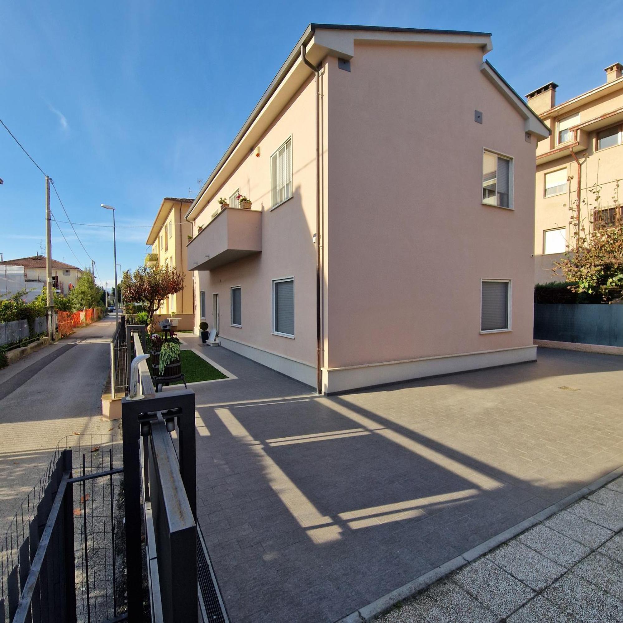 Casa Vivaldi Affittacamere Foligno Buitenkant foto